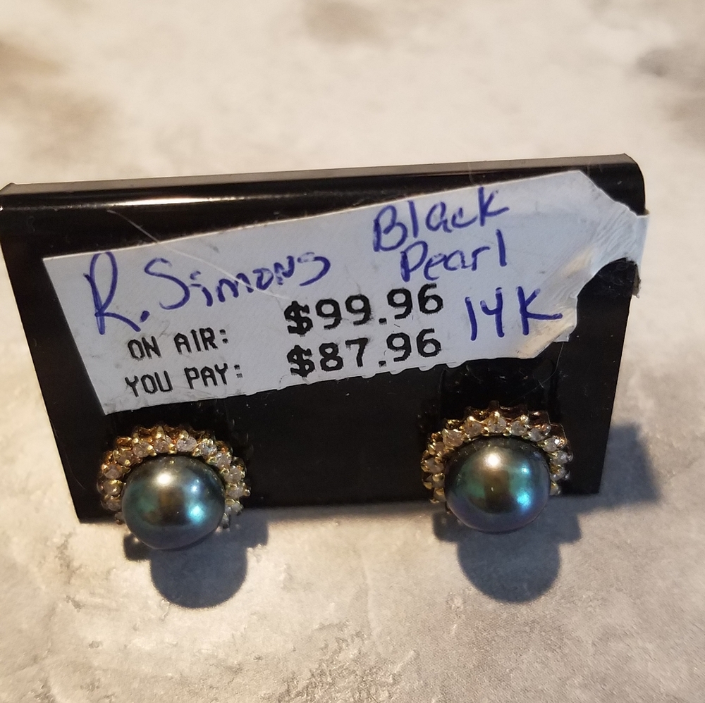 ROSS SIMONS PEARL EARRINGS